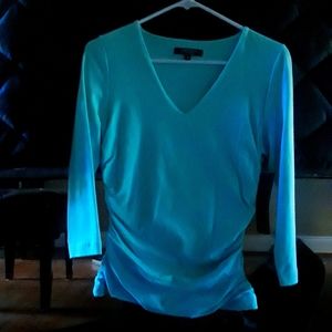 NWT Karen Kane Sexy blue v-neck side ruching top.